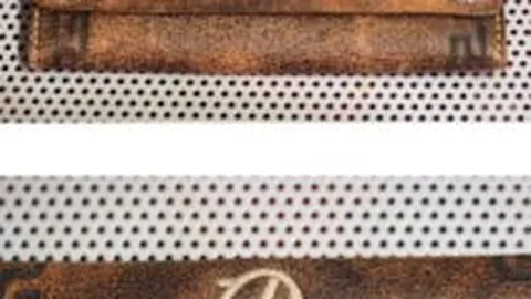 “意甲官方预热米兰德比：米兰大教堂海报重现逼真盛景”