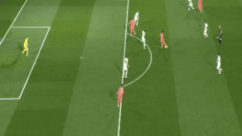 剑南春对决惊现英超寒冬：热刺12轮未尝胜果，佳夫、拉姆齐力挽狂澜，能否打破魔咒？